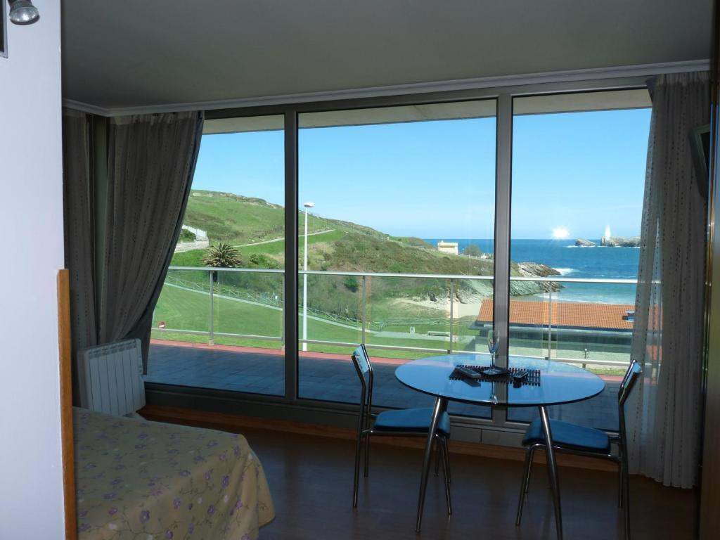 Apartamentos Maradentro Soto de la Marina Δωμάτιο φωτογραφία